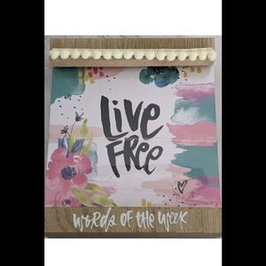 Dayspring Words of the Week Decor